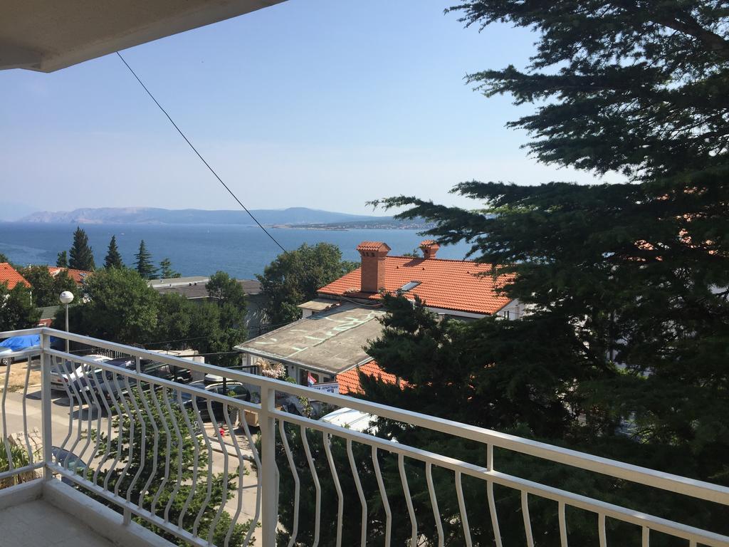 Apartments Villa Ana Драмаль Екстер'єр фото