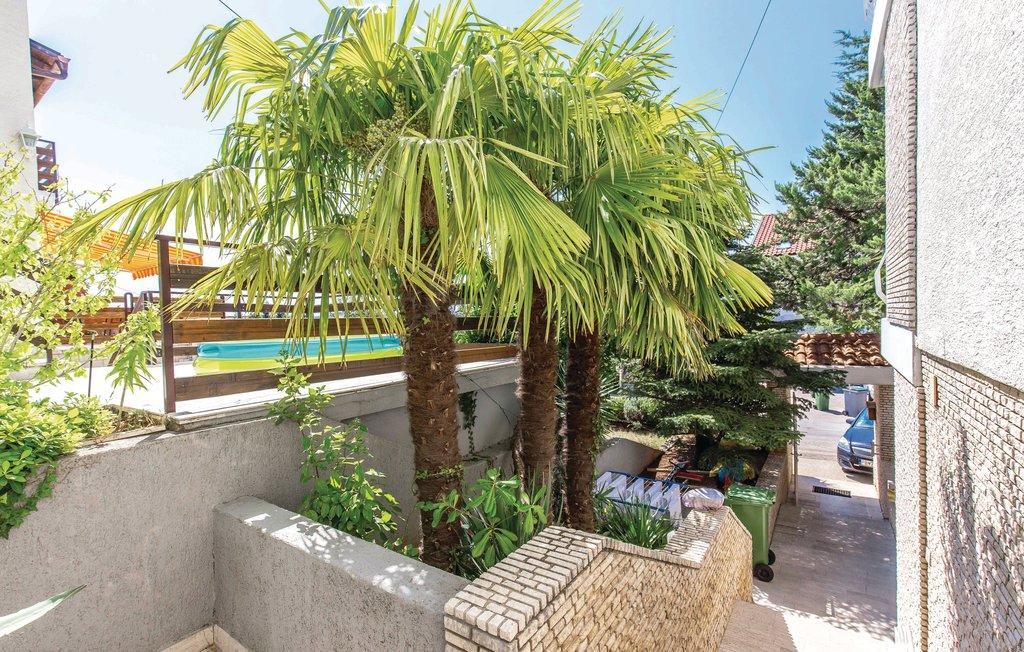 Apartments Villa Ana Драмаль Екстер'єр фото
